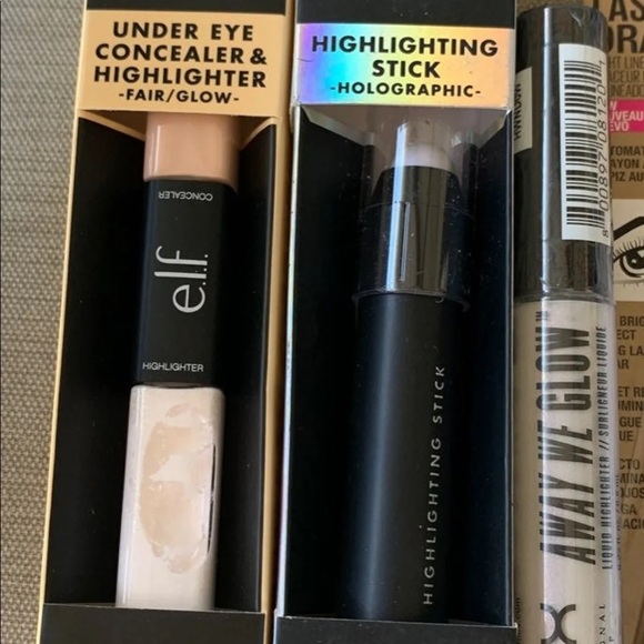 Custom Makeup Bundle - Picture 6 of 8